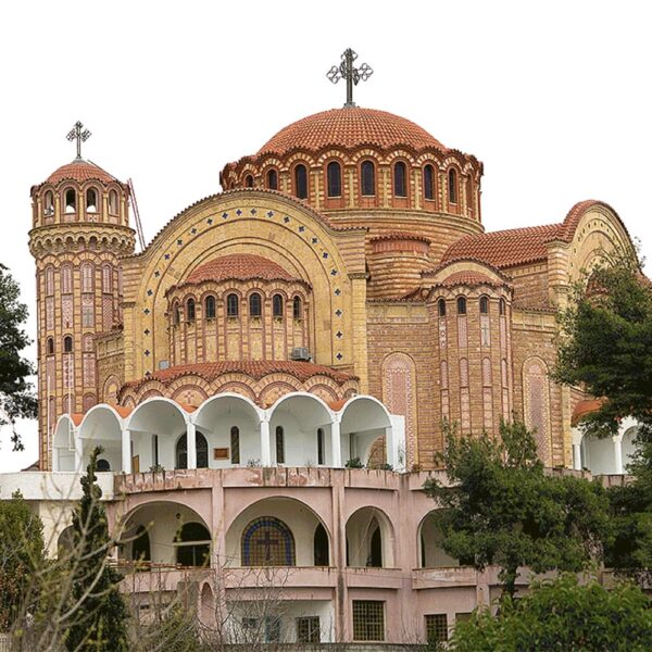 Εξωτερική όψη του ενοριακού Ναού. 
Από: https://www.thessalonikitourism.gr/index.php/el/component/k2/item/331-church-of-saint-paul-the-apostle