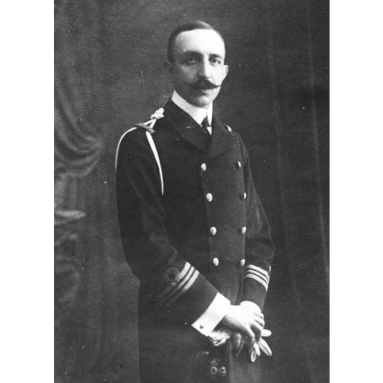 Νικόλαος Βότσης Από Agence Rol - Bibliothèque nationale de France, Κοινό Κτήμα, https://commons.wikimedia.org/w/index.php?curid=23606752