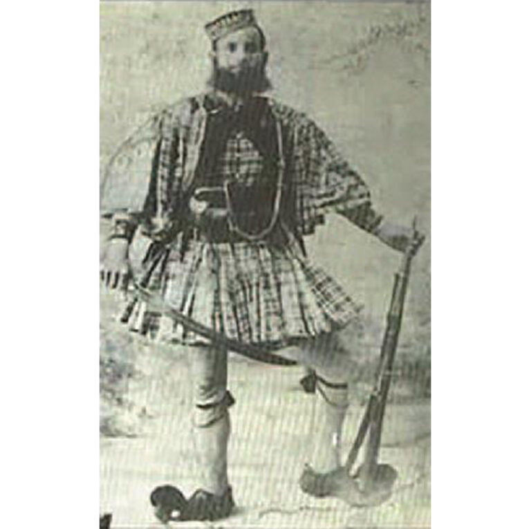 Καπετάν Λουκάς Κόκκινος