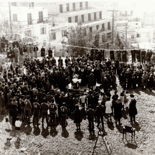 p9 Η θεμελίωση του νέου Ι.Ν. 18.3.1973 https://stratilates.gr/history/